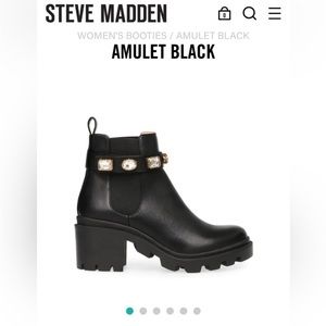 Steve Madden Boots- Amulet Jewel
